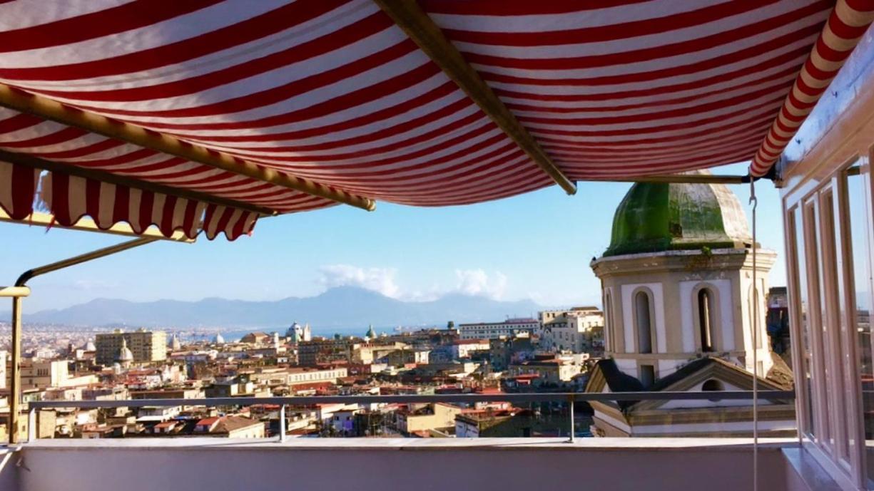 La Terrazza Di Nonna Anna Bed & Breakfast Napoli Eksteriør bilde